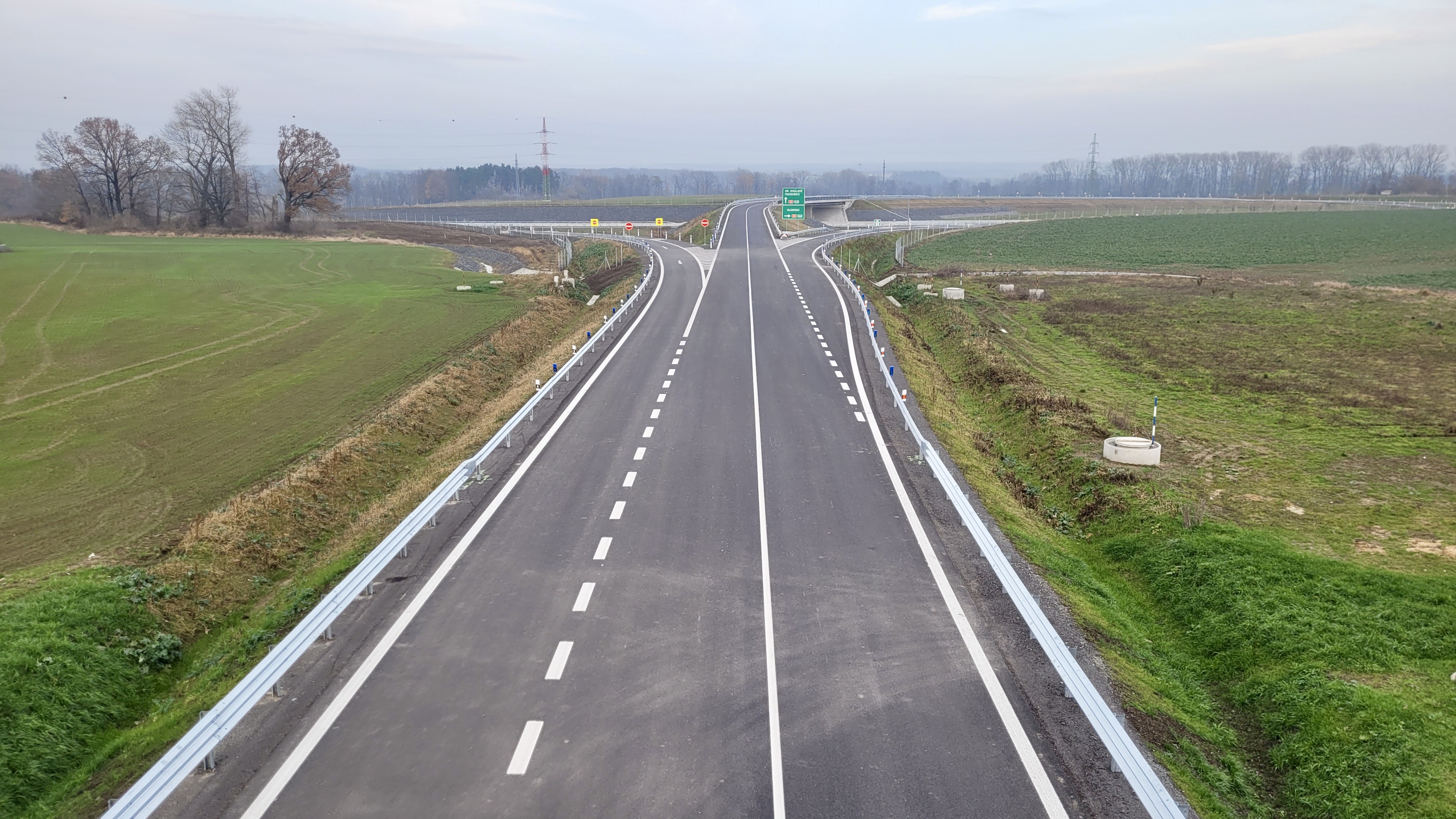 Dálnice D35 – výstavba úseku Ostrov–Časy - Budowa dróg i mostów