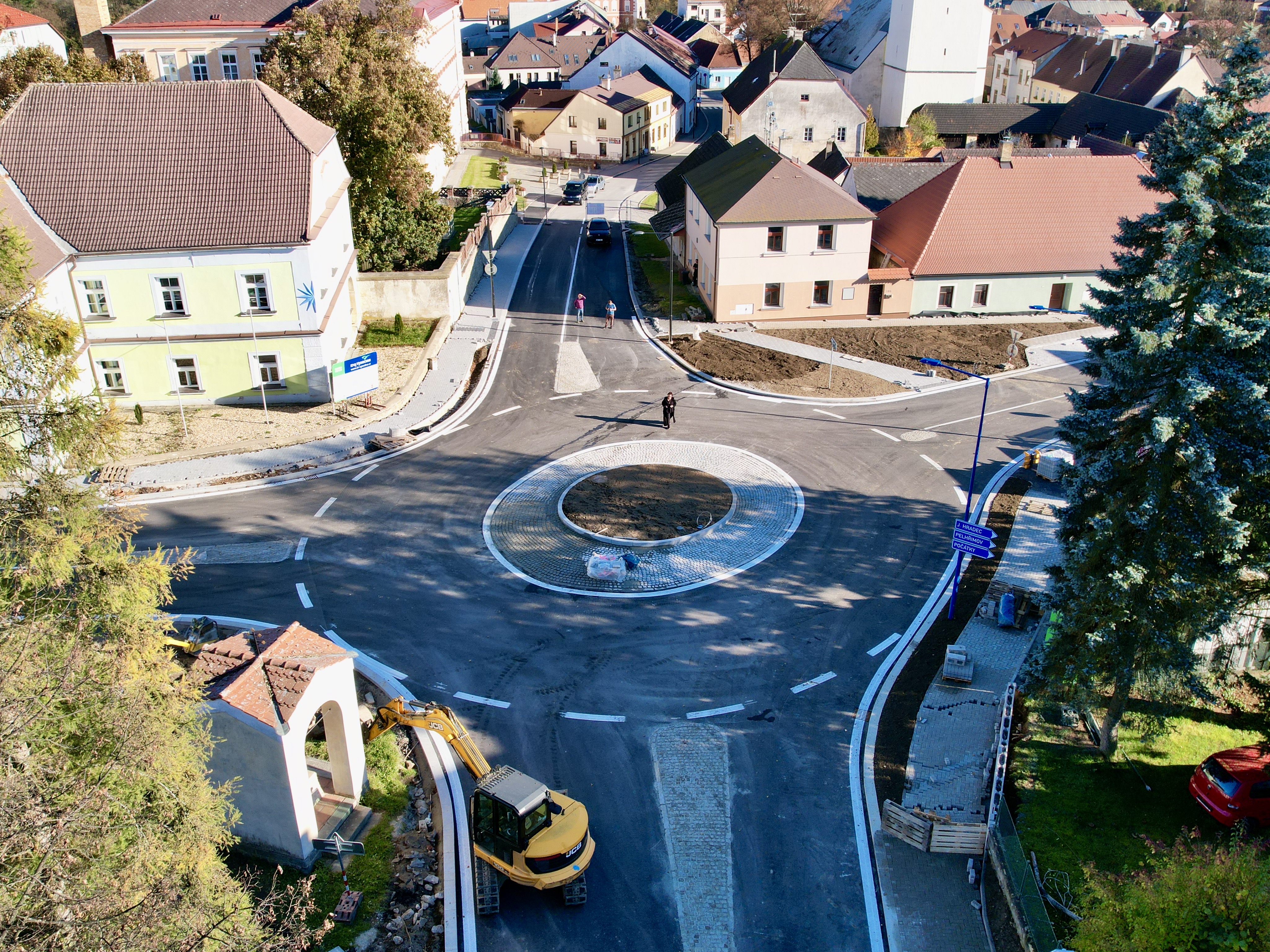 Kamenice nad Lipou – rekonstrukce ul. Družstevní - Budowa dróg i mostów