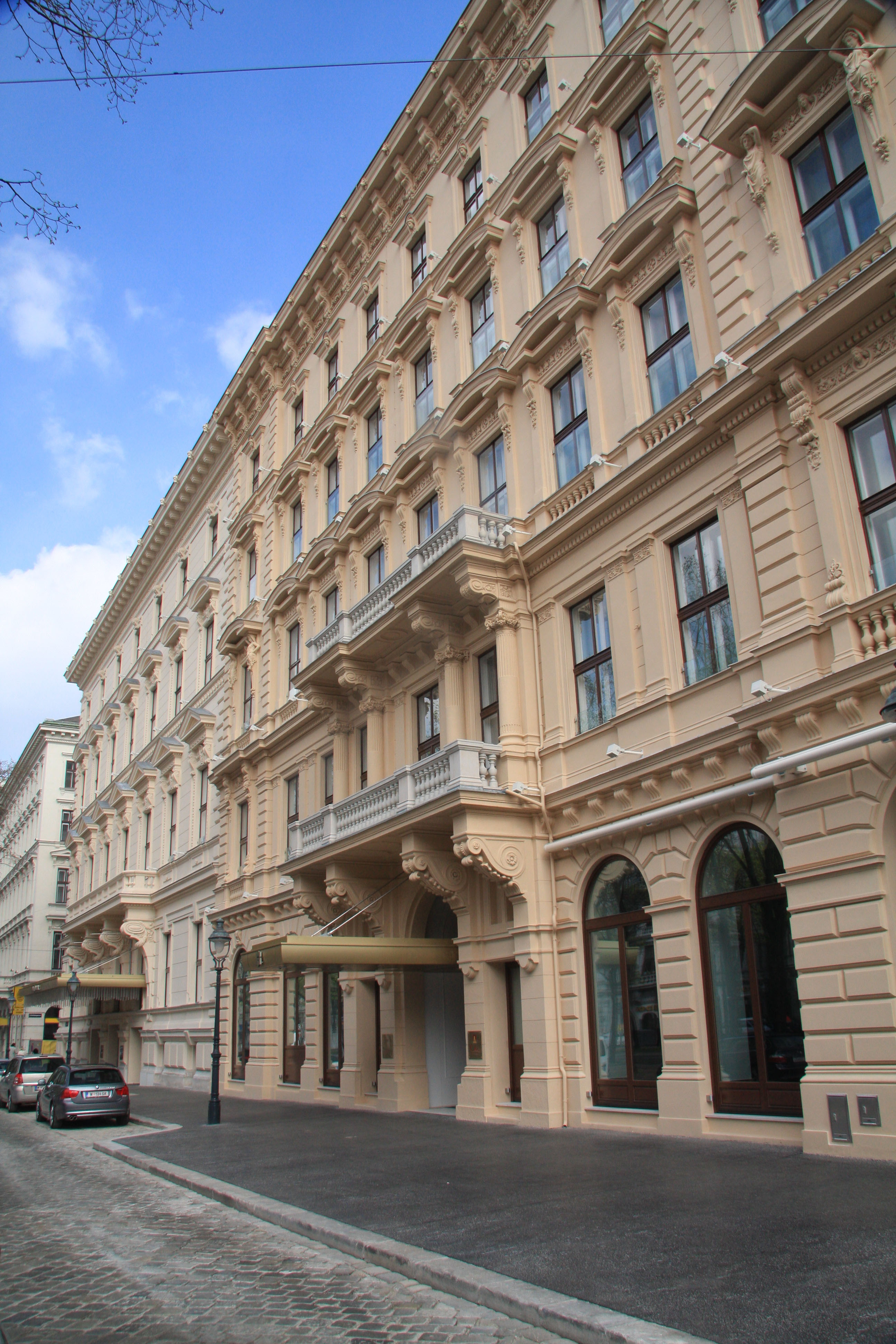 Hotel Ritz Carlton Schubertring - Budownictwo lądowe naziemne