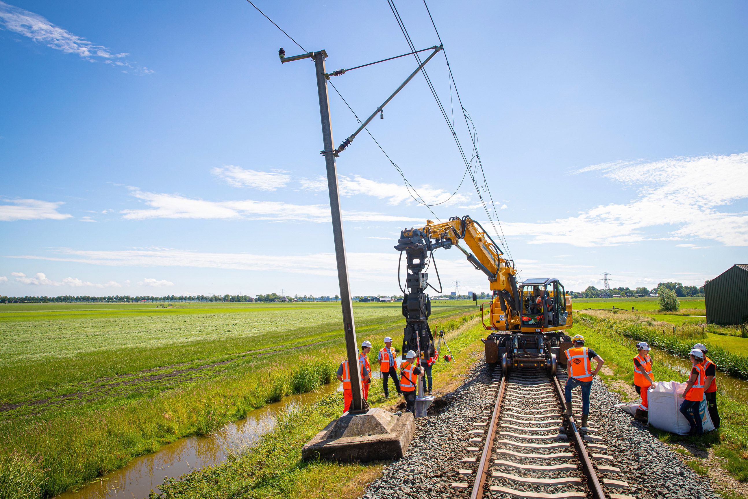 Vernieuwde fundamenten, Heerhugowaard-Enkhuizen - Budownictwo kolejowe