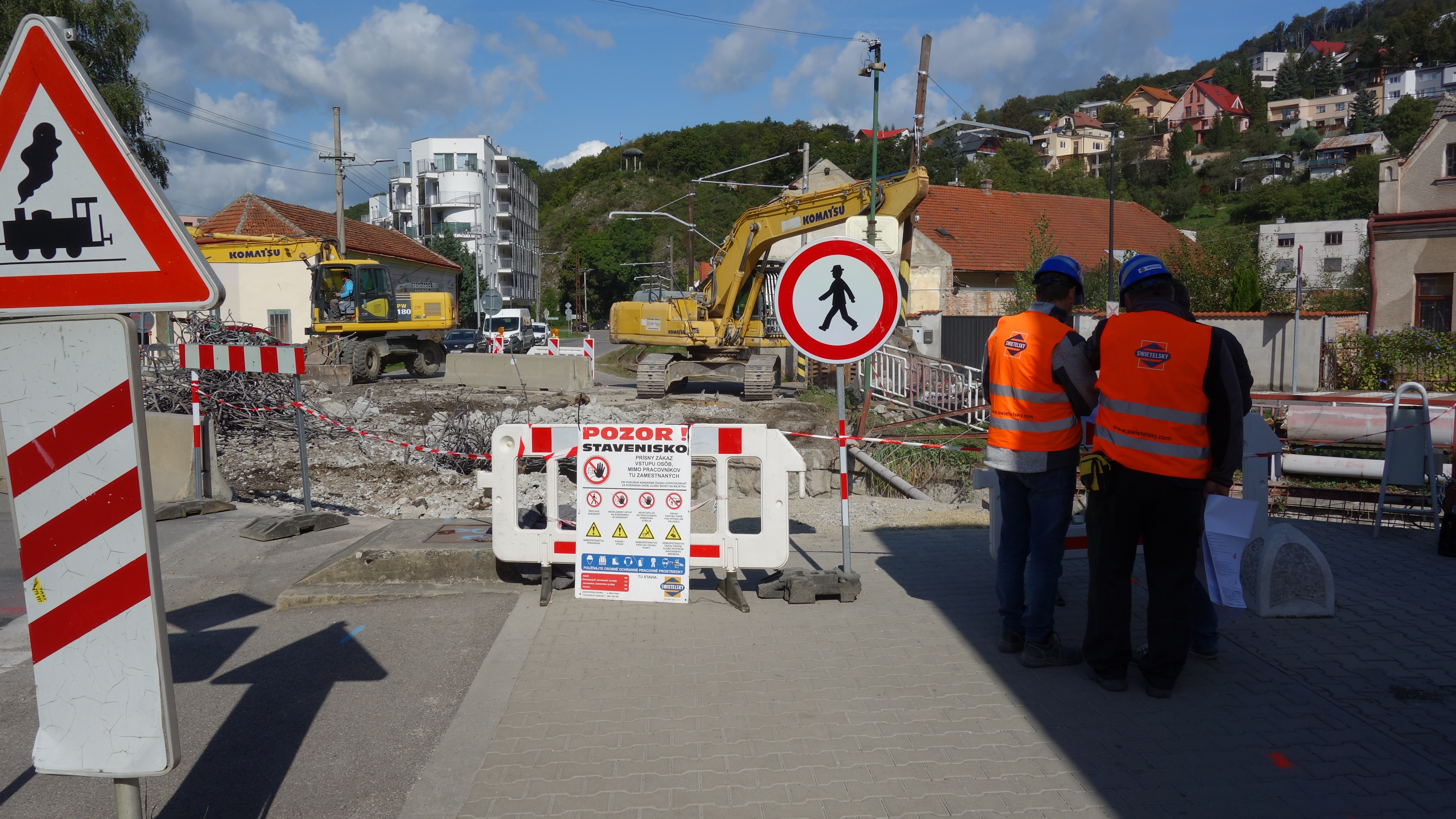 SO-01 Prestavba mostného objektu 516-004 križovanie vodného toku, Trenčianske Teplice - Budowa dróg i mostów