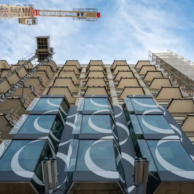 HOTELS~1