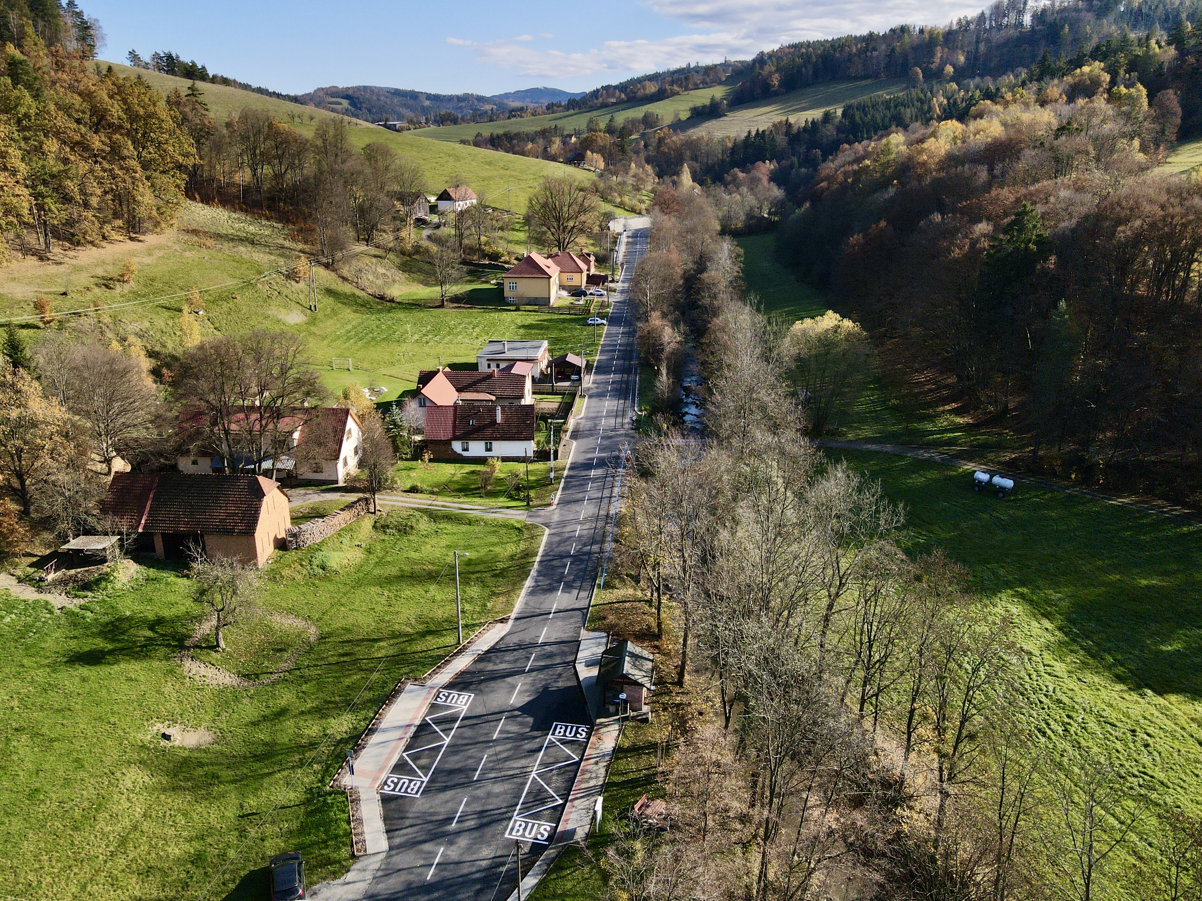 III/05726 – rekonstrukce úseku Velká Lhota – Valašská Bystřice - Budowa dróg i mostów