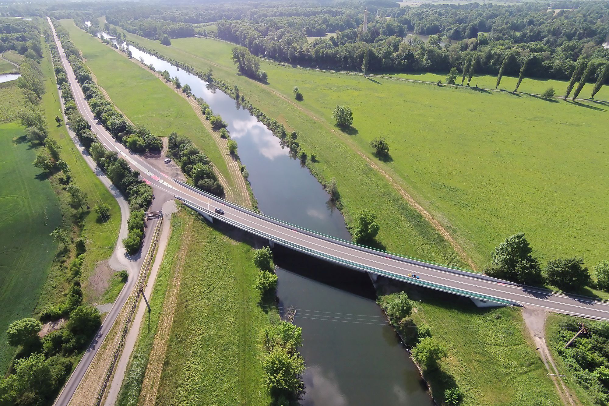 Silnice II/422 – rekonstrukce úseku Podivín–Lednice - Budowa dróg i mostów