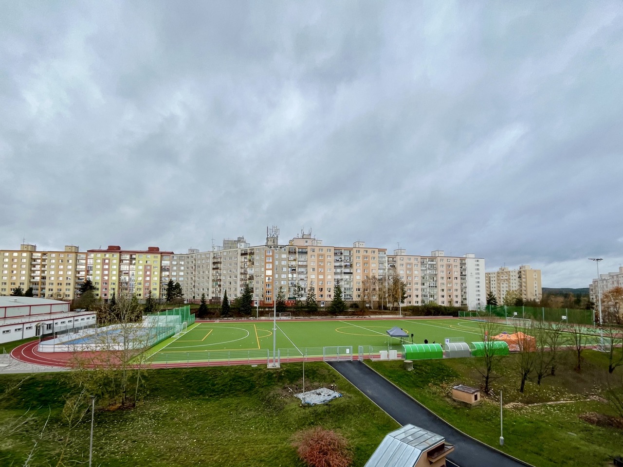 Rekonstrukce sportovního areálu ZŠ, ul. Kralovická, Plzeň - Kompetencje specjalistyczne
