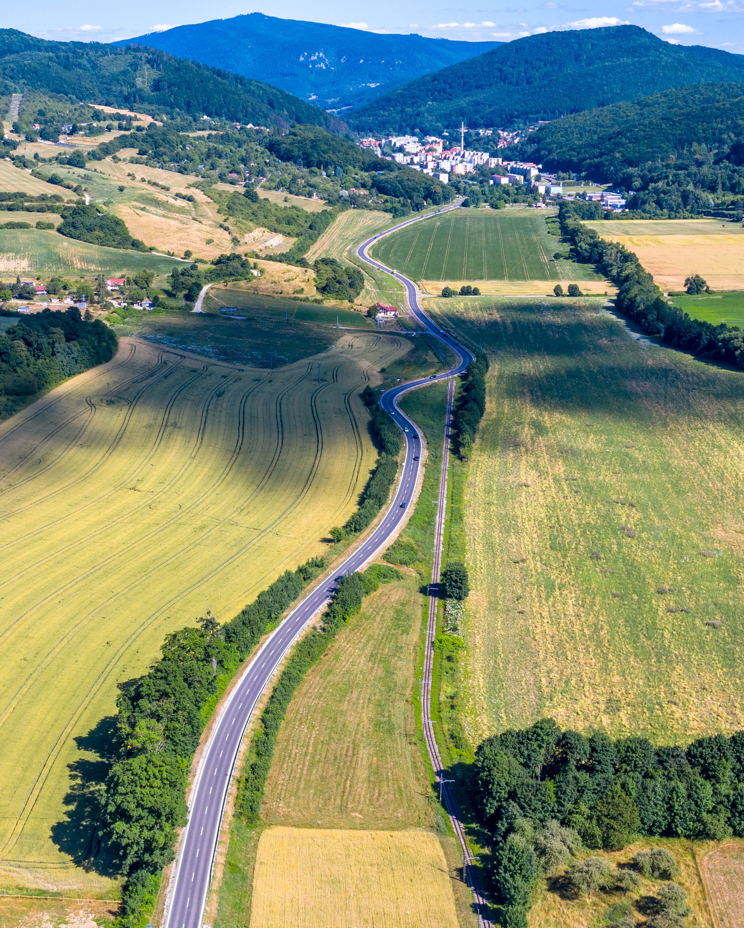 Oprava cesty II/516 - Budowa dróg i mostów