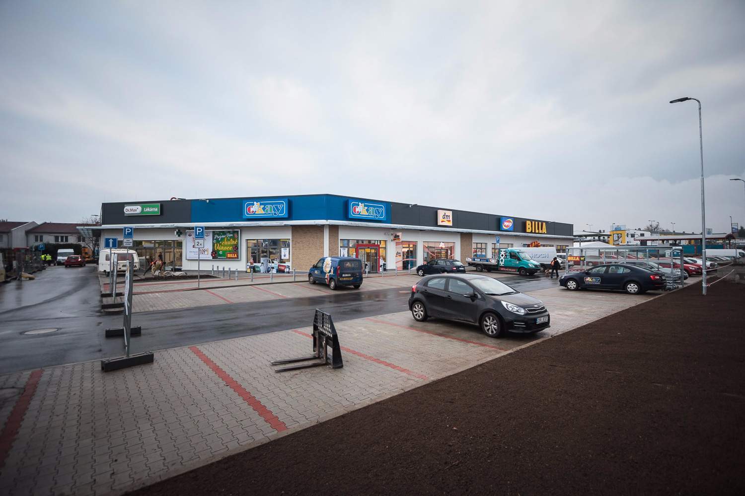 Vestec – Retail Park - Budownictwo lądowe naziemne