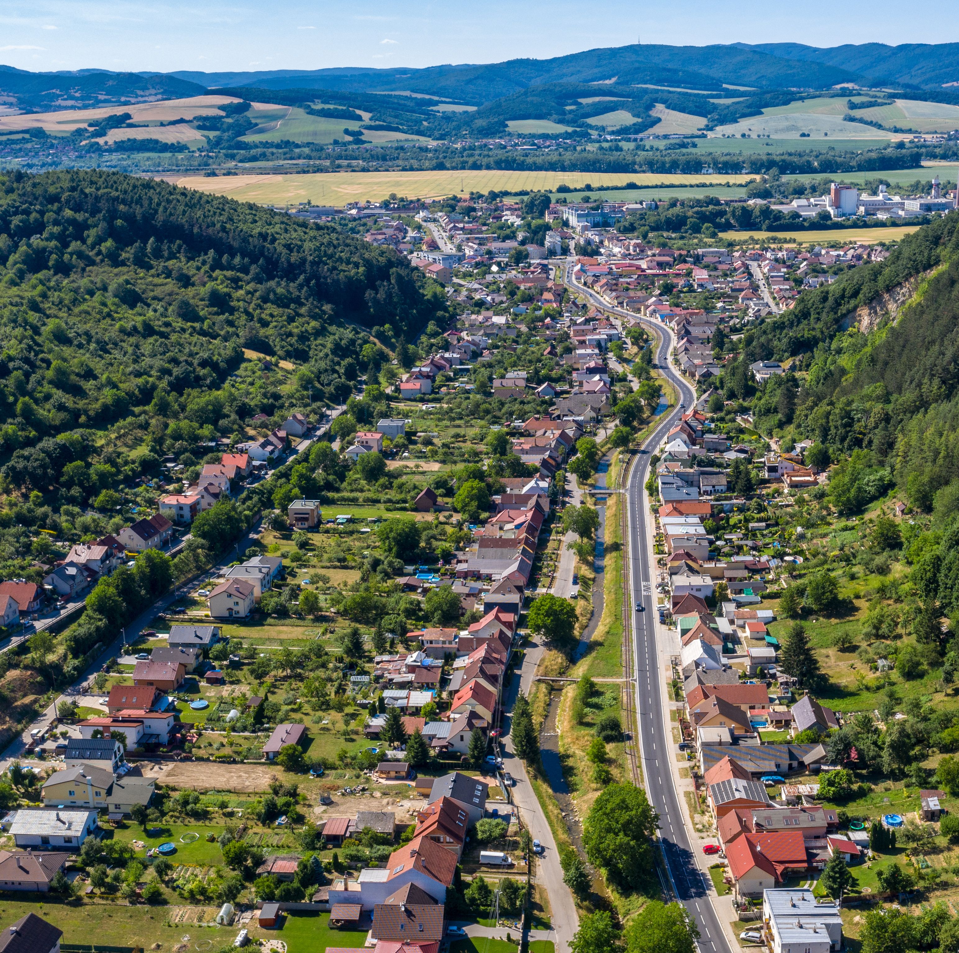 Oprava cesty II/516 - Budowa dróg i mostów