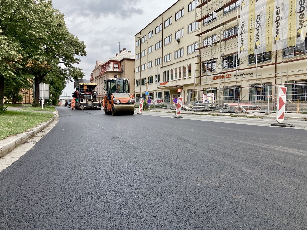 Kolín – obnova povrchu místních komunikací - Budowa dróg i mostów