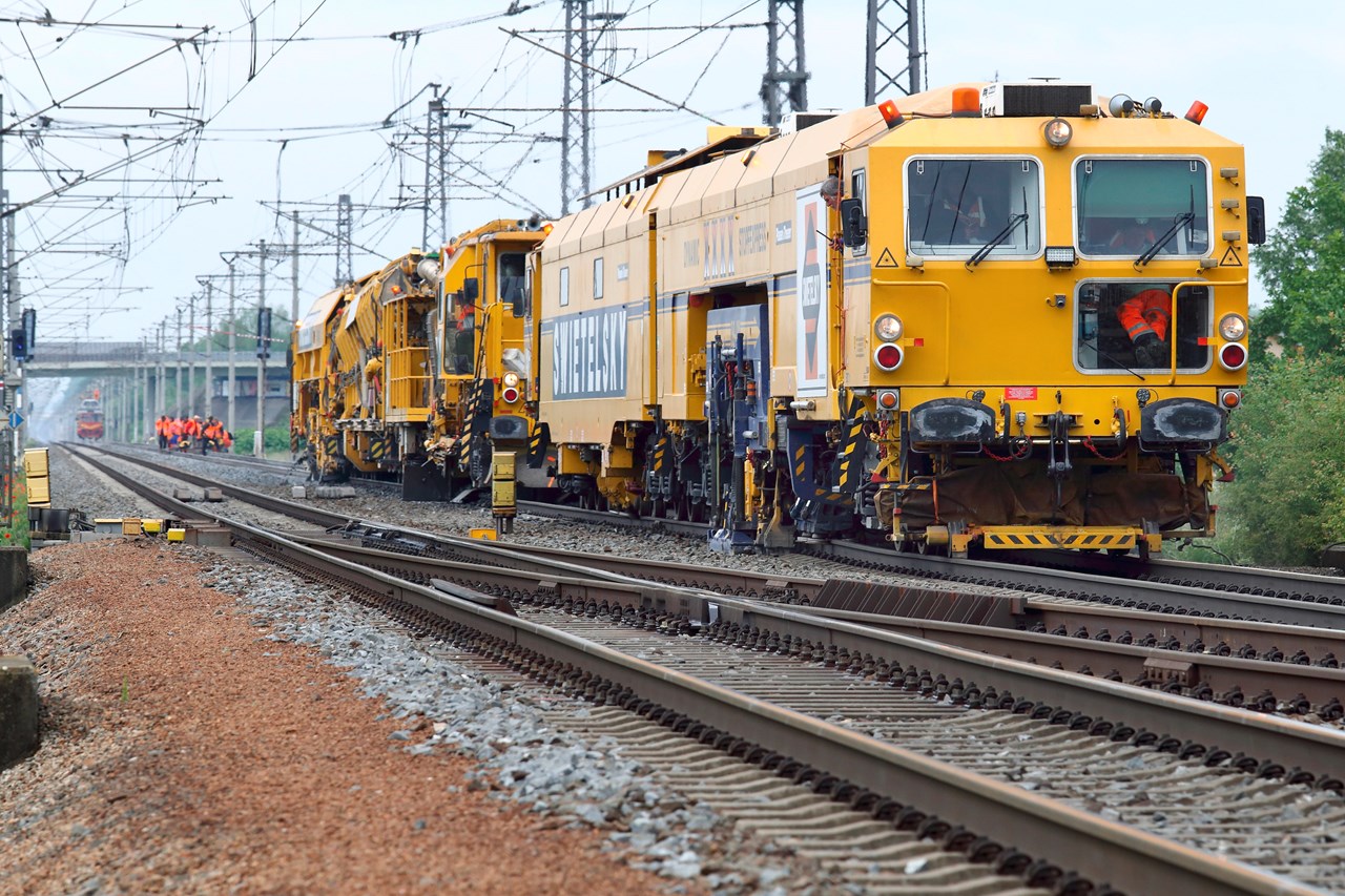 Stavební práce na železniční trati, Zábřeh na Moravě - Budownictwo kolejowe Stavební práce na železniční trati, Zábřeh na Moravě - Budownictwo kolejowe