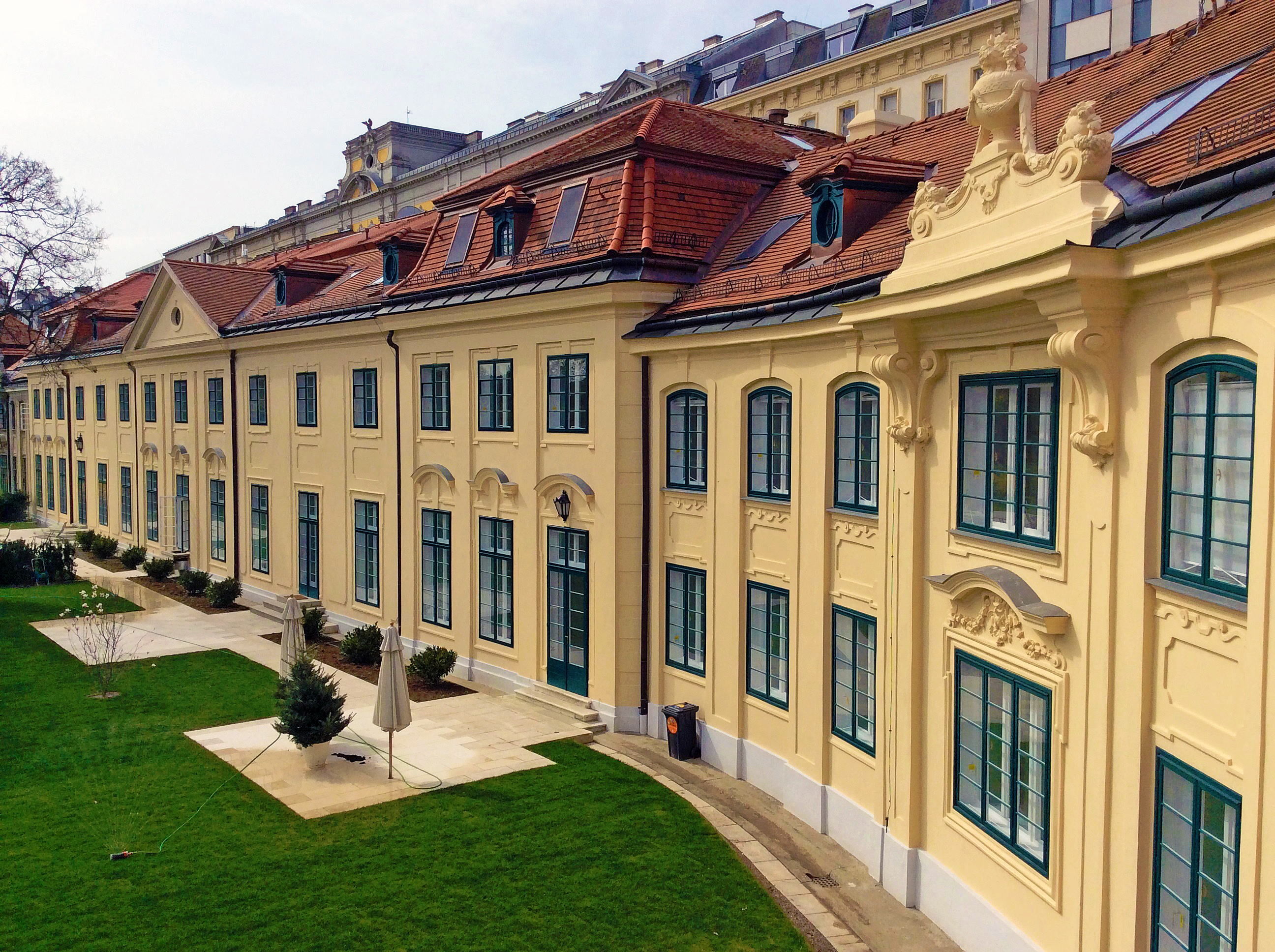 Schweizer Botschaft - Budownictwo lądowe naziemne