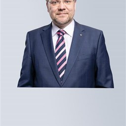   Harald Gindl, MBA