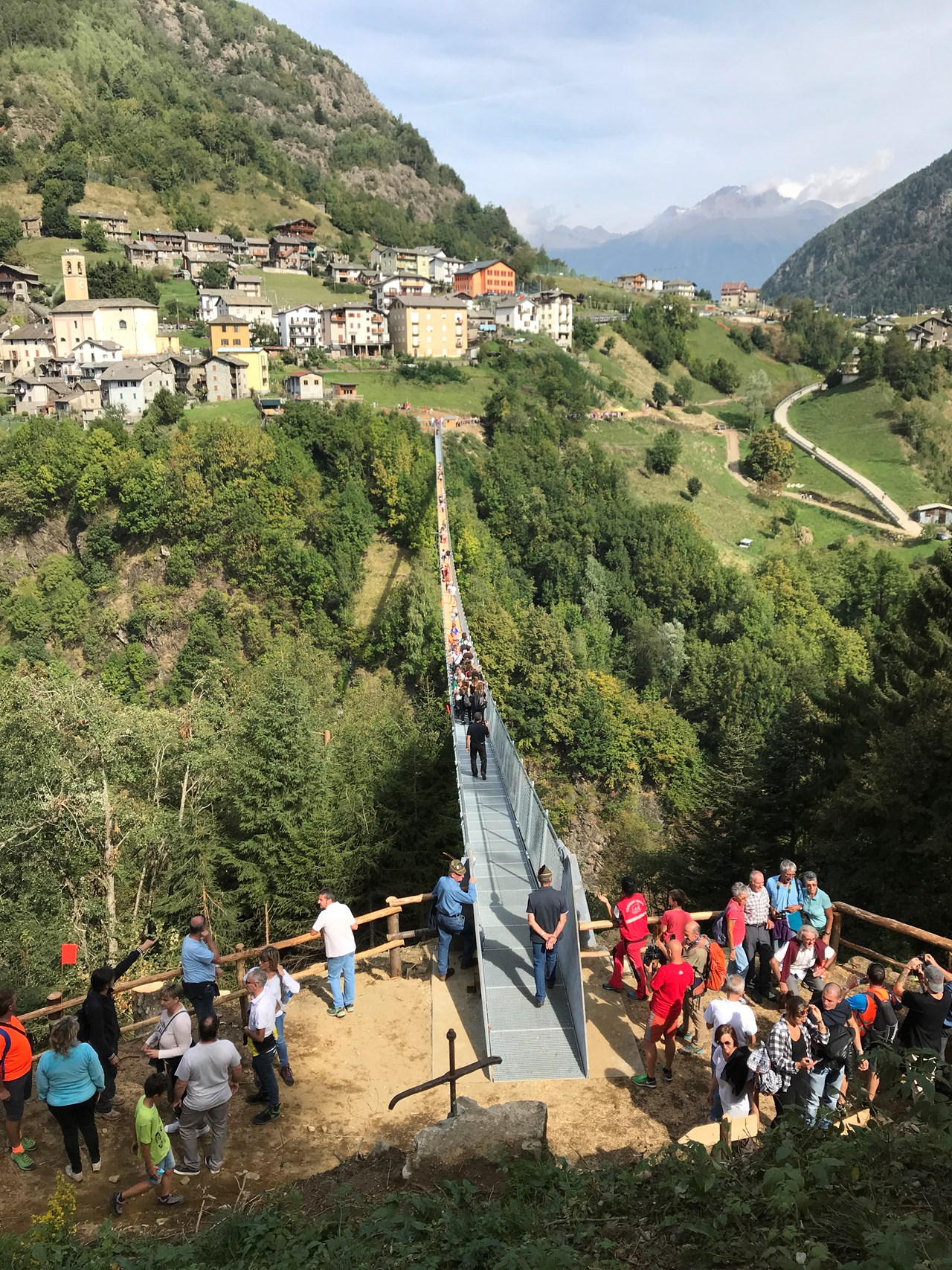 Costruzione di ponti, ponte sospeso pedonale, Tartano - Budowa dróg i mostów Costruzione di ponti, ponte sospeso pedonale, Tartano - Budowa dróg i mostów
