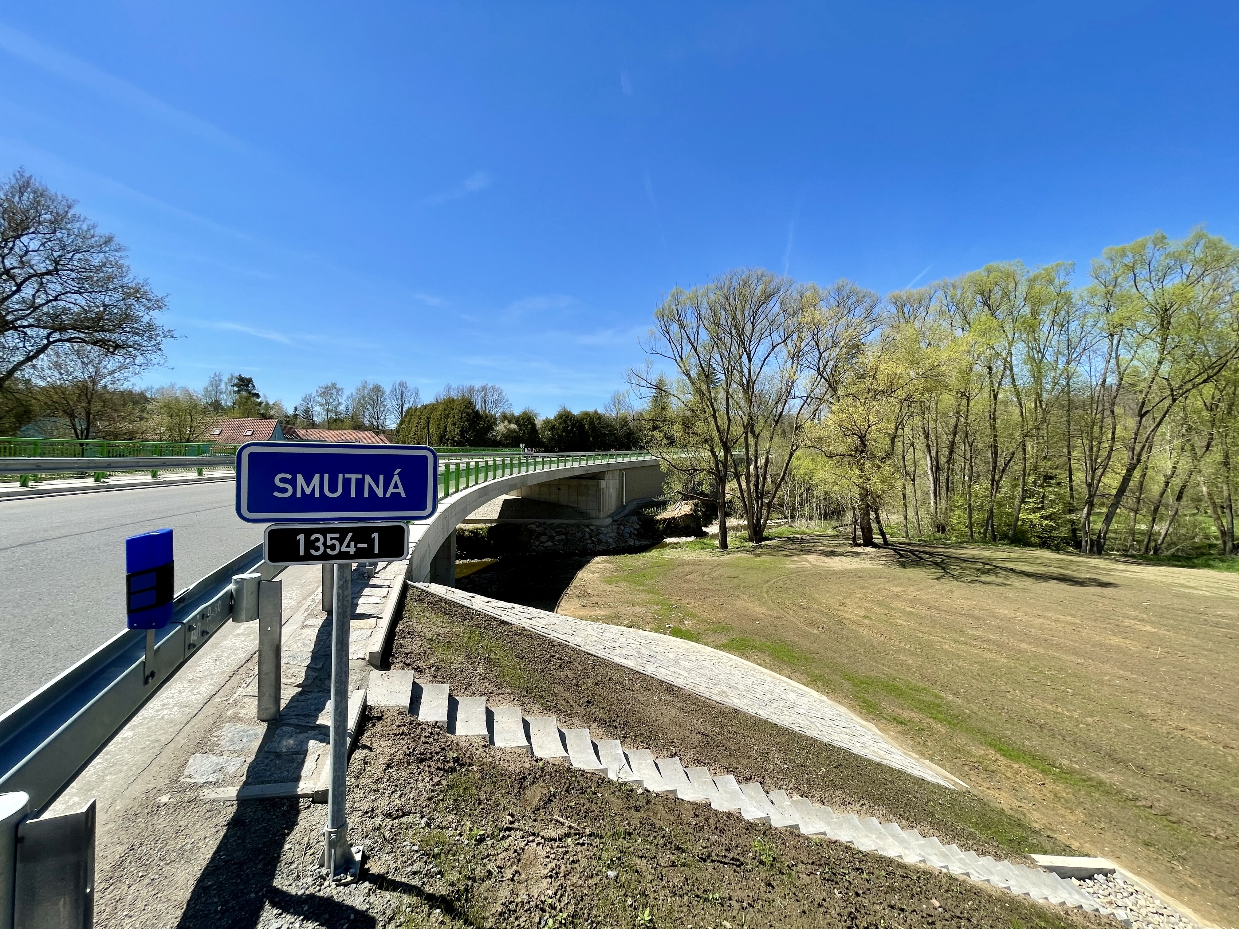 Silnice III/1354 – most přes říčku Smutná na úseku Bechyně–Radětice  - Budowa dróg i mostów