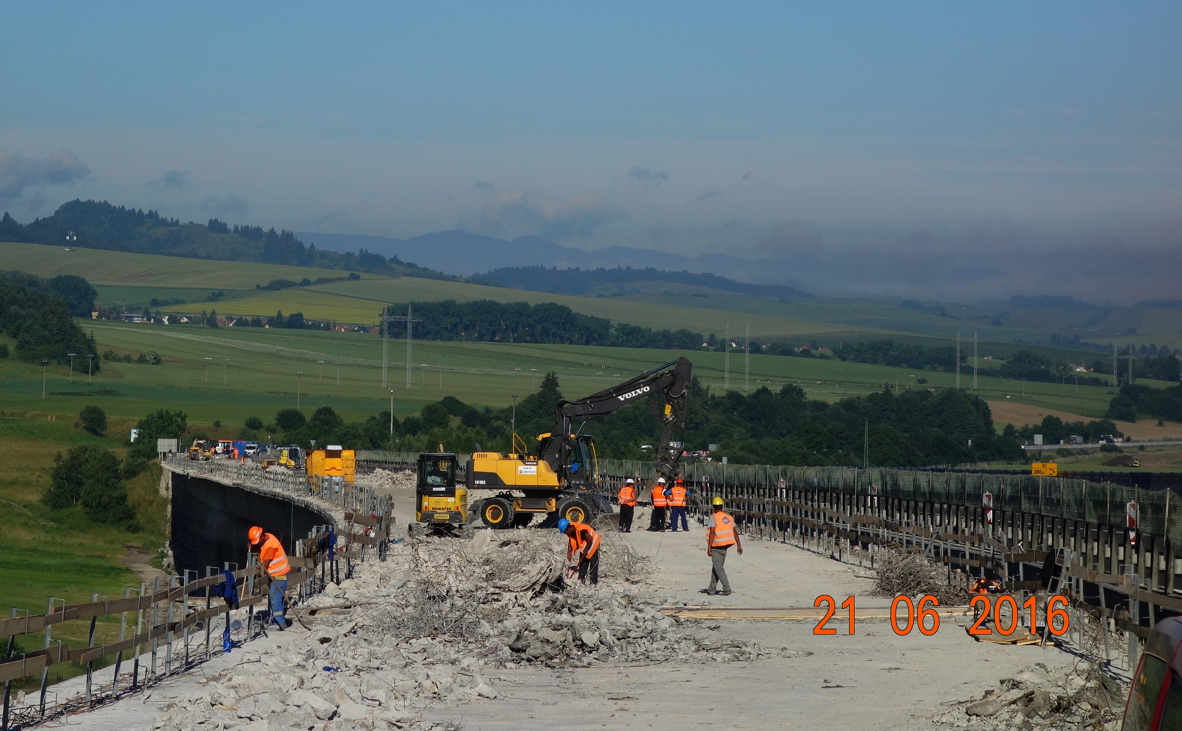 Oprava diaľničného mosta ev. č. D1-220 Podtureň (1 038 m) - Budowa dróg i mostów